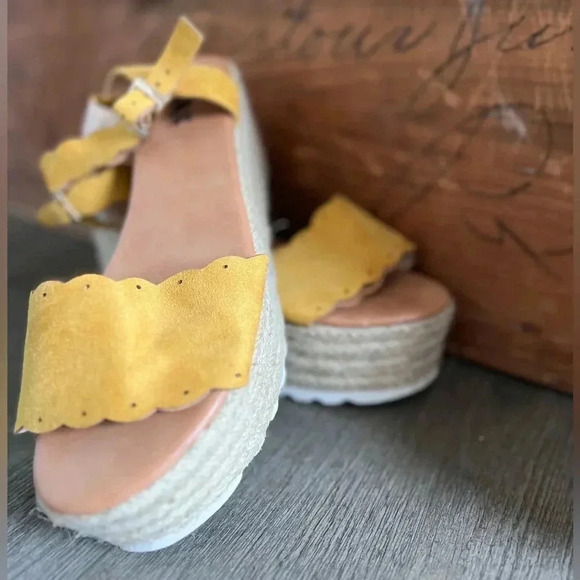 AMS 7.5 Mary Jane Espadrille Platform Wedge Flatform Open Toe Sandal Mustard - Picture 3 of 4